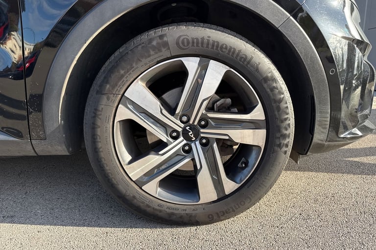 2023 Kia Sorento 1.6 h T-GDi Edition Auto AWD Euro 6 (s/s) 5dr SUV PETROL/ELECTRIC Automatic