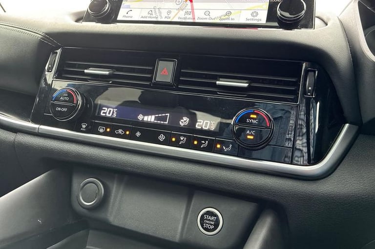 2021 Nissan Qashqai 1.3 DiG-T MH 158 N-Connecta [Glass Rf] 5dr Xtronic Automatic Hatchback Petrol...