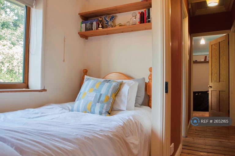 6 bedroom house in Earlham Green Lane, Norwich, NR5 (6 bed) (#2652165)
