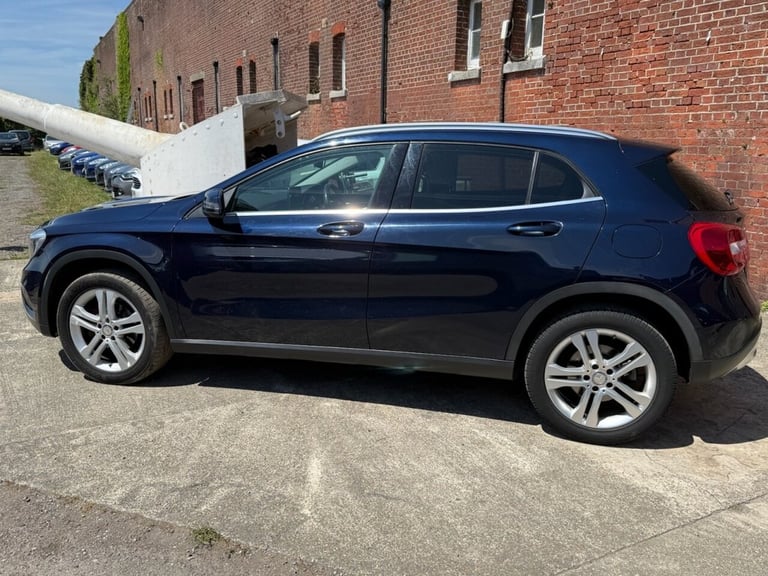 2017 66 MERCEDES-BENZ GLA 2.1 GLA200D SPORT (EXECUTIVE) SUV 5DR DIESEL 7G-DCT EU