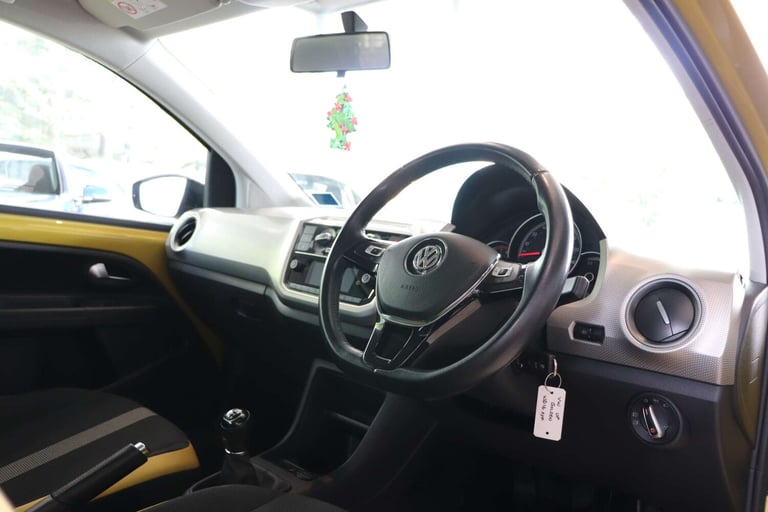 2016 Volkswagen up! 1.0 High Up 3dr Hatchback Petrol Manual