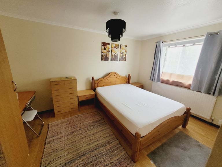 Large fully furnished room 