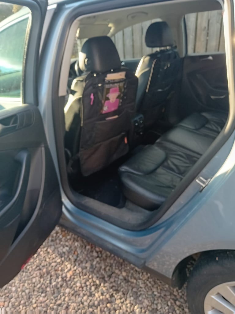 Volkswagen, PASSAT, Estate, 2010, Manual, 1968 (cc), 5 doors