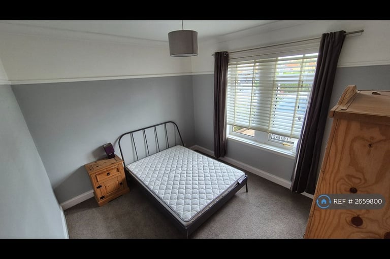 2 bedroom flat in Stevenson Grove, Edinburgh, EH11 (2 bed) (#2659800)