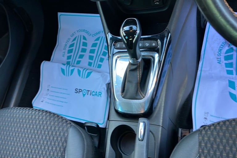  Vauxhall Crossland X 1.2 Turbo Elite Nav Suv 5dr Petrol Auto Euro 6 s/s 130 Ps