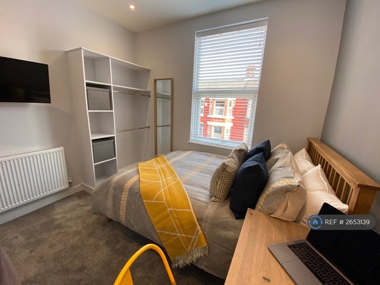 6 bedroom house in Nicander Road, Liverpool, L18 (6 bed) (#2653139)
