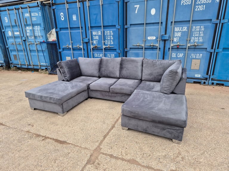 Grey U Shape Sofa 🛋 I CAN DELIVER 🚚 