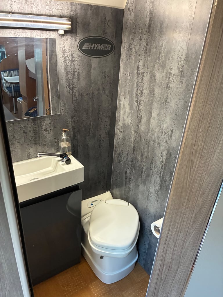 Hymer Carado 7 berth A366 motorhome Ford, 58 plate, 2400 (cc)