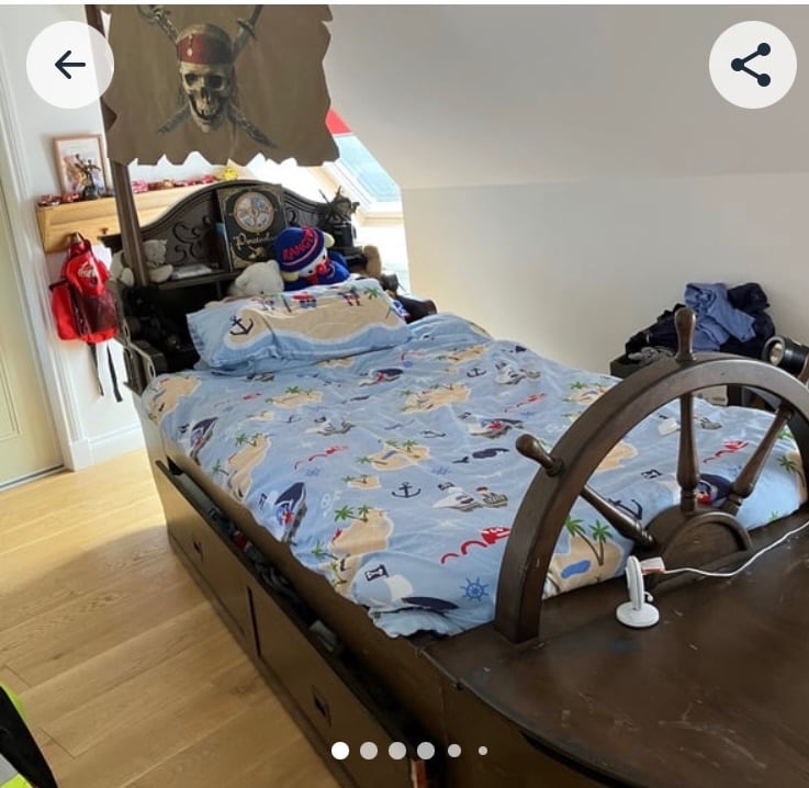 image for Pirate bed with great detail 