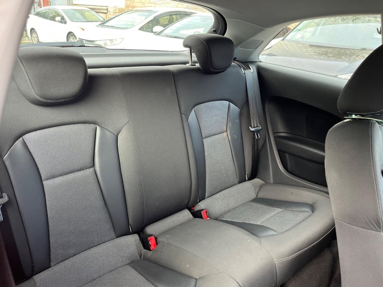 2011 Audi A1 1.6 TDI Sport Euro 5 (s/s) 3dr HATCHBACK Diesel Manual