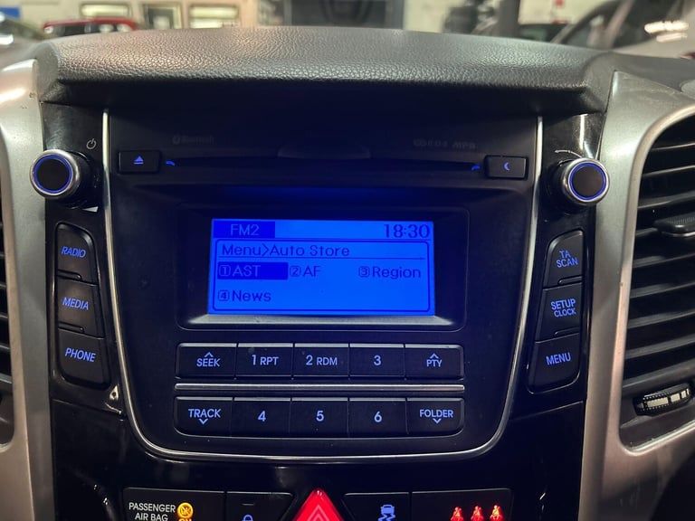 2016 Hyundai i30 1.6 CRDi Blue Drive SE 5dr HATCHBACK DIESEL Manual