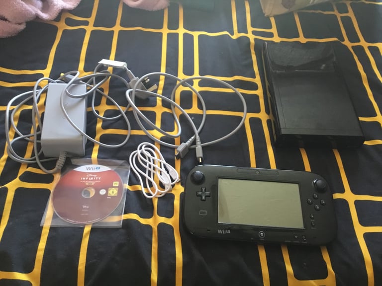 Wii u console,9 games etc