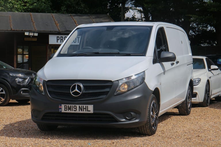  Mercedes-Benz Vito 2.1 114 CDI BlueTEC RWD L1 Euro 6 (s/s) 5dr Diesel Manual