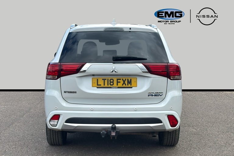  Mitsubishi Outlander PHEV 2.0h 12kwh 4hs Suv 5dr Petrol Plug In Hybrid CVT 4wd