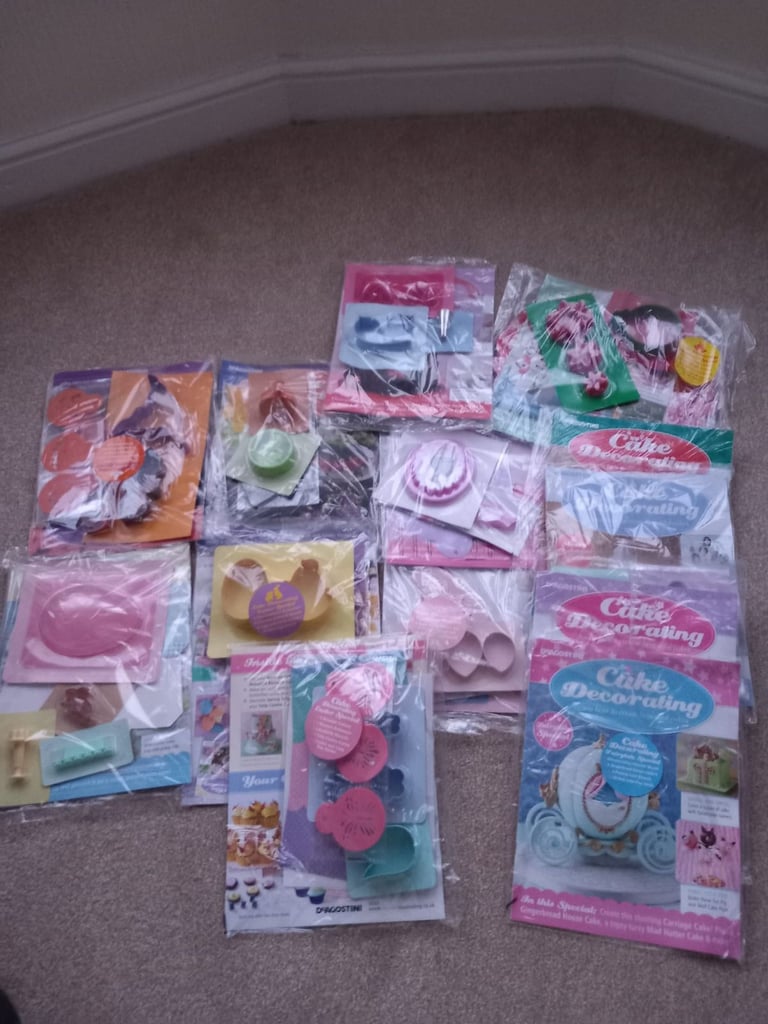 Cake Decorating equipment all new still wrapped 