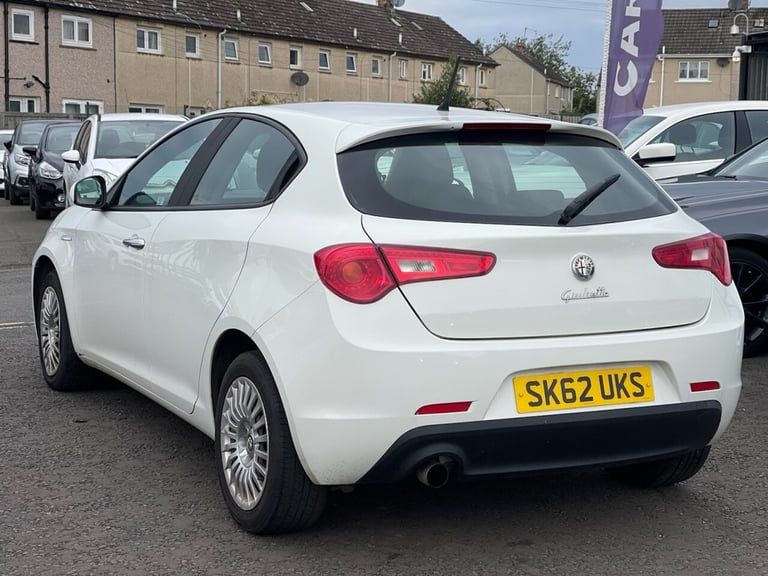 2012 Alfa Romeo Giulietta 1.4 TB Turismo Hatchback 5dr Petrol Manual Euro 5 (s/s) (120 bhp) Hatch...