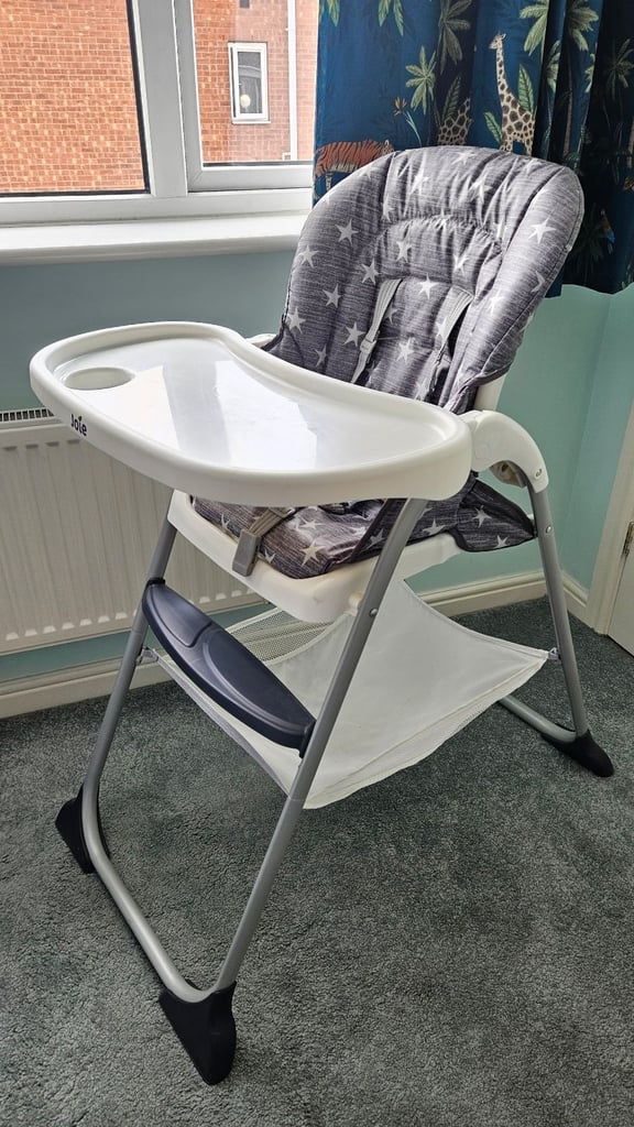 JOLE MINZY SNACKER EASY FOLD HIGH CHAIR FOR SALE