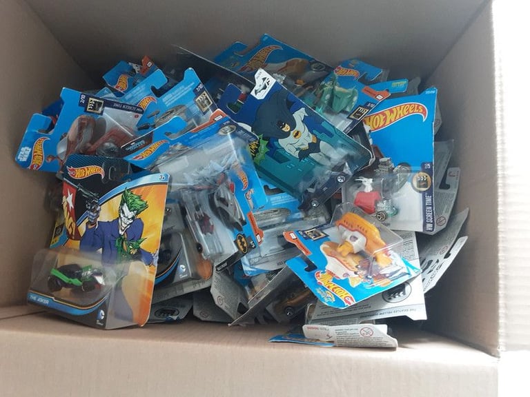 image for 100 Hotwheels Character Collectors Cars 