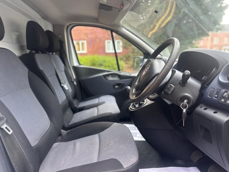 2015 Vauxhall Vivaro 1.6 CDTi 2700 L1 H1 Euro 5 5dr PANEL VAN Diesel Manual