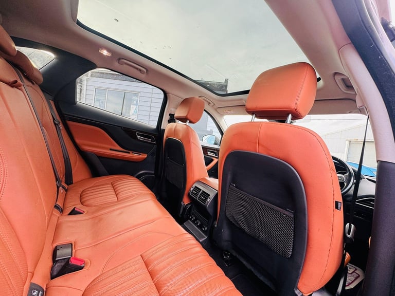 2017 Jaguar F-Pace 2.0d Portfolio 5dr Auto AWD ESTATE DIESEL Automatic