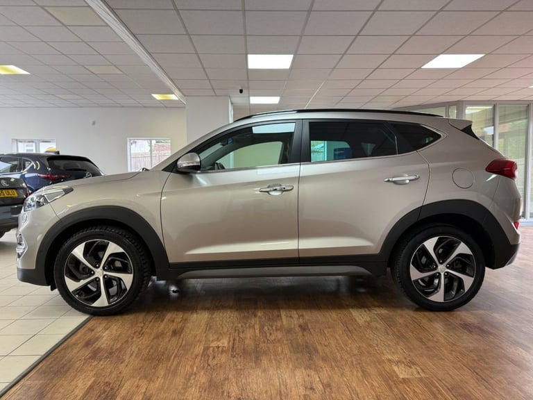 2017 Hyundai TUCSON 2.0 CRDi Premium SE SUV 5dr Diesel Auto 4WD Euro 6 (136 ps) ESTATE Diesel Aut...