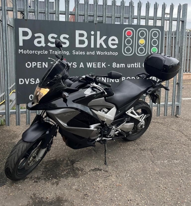 image for Honda VFR800X Crossrunner Sport-Adventure Motorcycle [Phone number removed]Miles