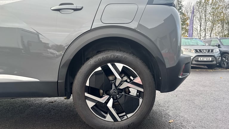 2024 Peugeot 2008 1.2 PureTech Allure SUV 5dr Petrol EAT Euro 6 (s/s) (130 ps) SUV Petrol Automatic