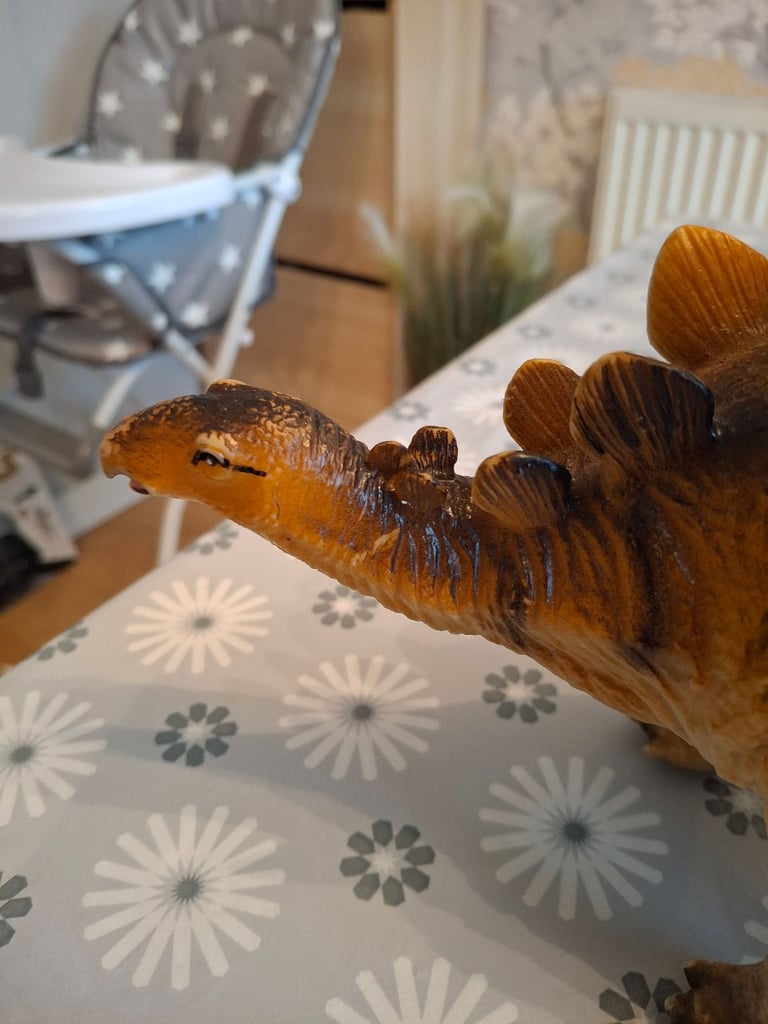 Dinosaurs large figures