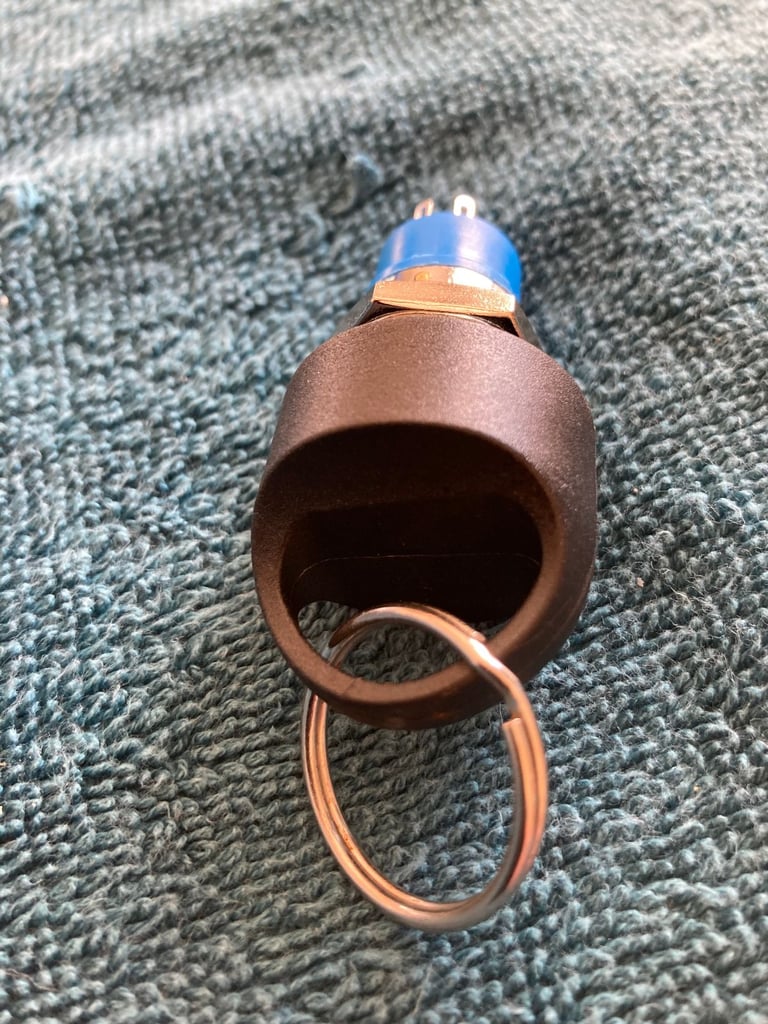 PRIDE MOBILITY SCOOTERS & OTHERS ON / OFF SWITCH LOCK WITH KEY - UK SELLER