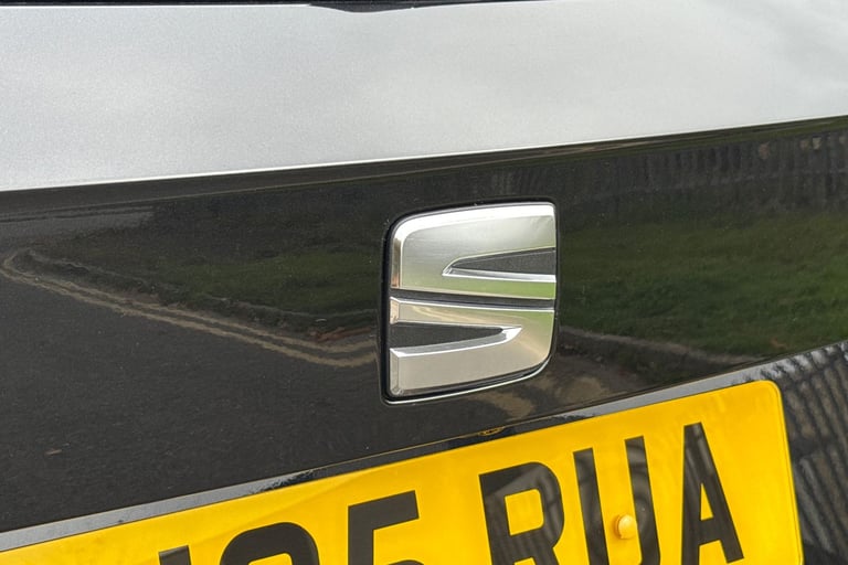 2025 SEAT Ateca 1.5 TSI EVO FR Black Edition Euro 6 (s/s) 5dr SUV PETROL Manual
