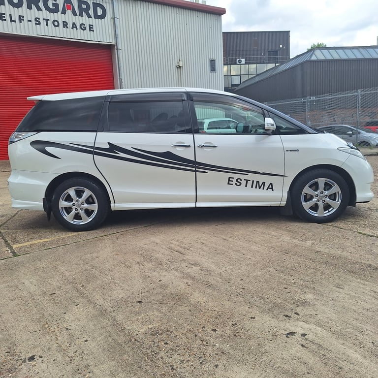 AUTOMATIC HYBRID PETROL