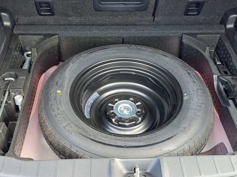 Mitsubishi, ASX, Hatchback, 2013, Manual, 1590 (cc), 5 doors