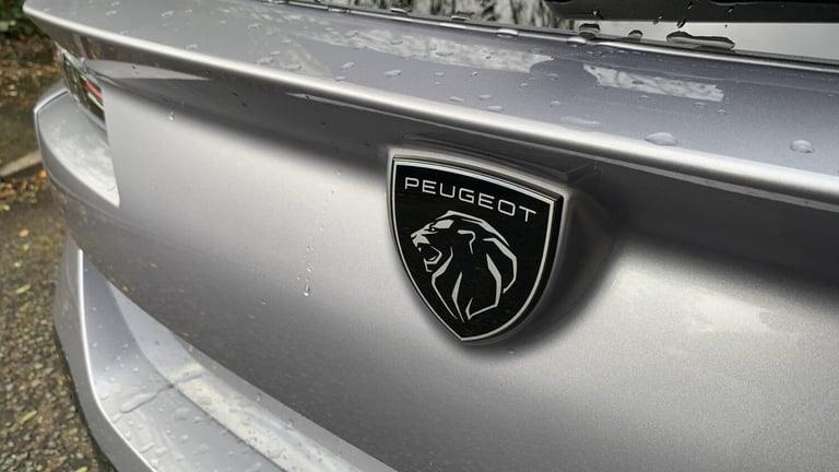 2025 Peugeot 308 SW 1.6 12.4kWh Allure Estate 5dr Petrol Plug-in Hybrid e-EAT Euro 6 (s/s) (180 E...