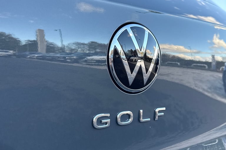 2025 Volkswagen Golf 1.5 eTSI 150 Match 5dr DSG Hatchback PETROL Automatic