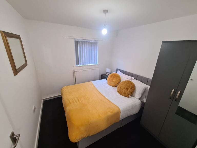 Short term stays Free parking Liverpool 