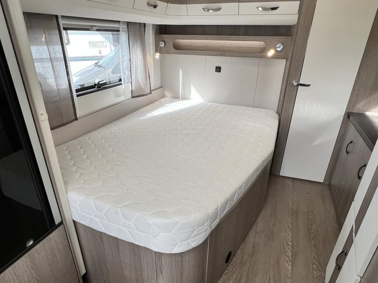 2023 HOBBY Prestige 560 wfu 4 Berth Fixed Bbed End Washroom New 2023