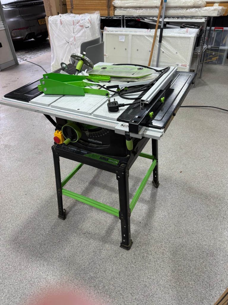 Circular Table SAW