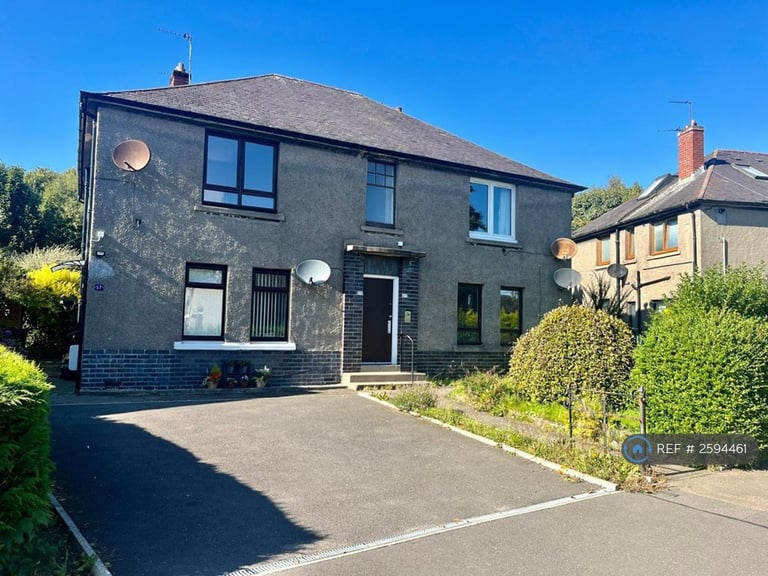 1 bedroom flat in Ruthrieston Crescent, Aberdeen, AB10 (1 bed) (#2594461)