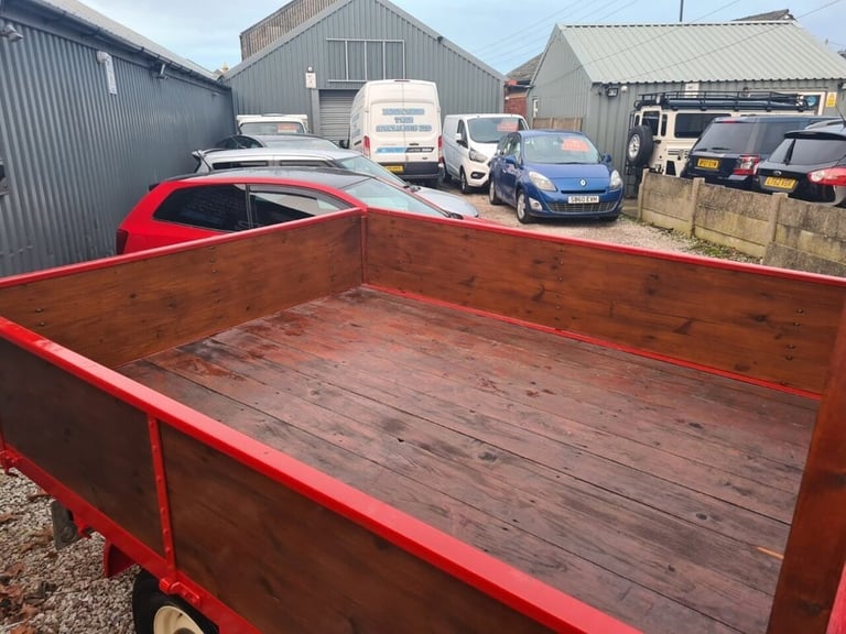 Mk1 TRANSIT 1968 DROPSIDE FULLY RESTORED  1.6V4 INSIDE AND OUT