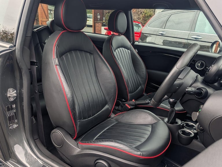 2013 MINI Hatch 1.6 John Cooper Works Euro 5 (s/s) 3dr HATCHBACK Petrol Manual