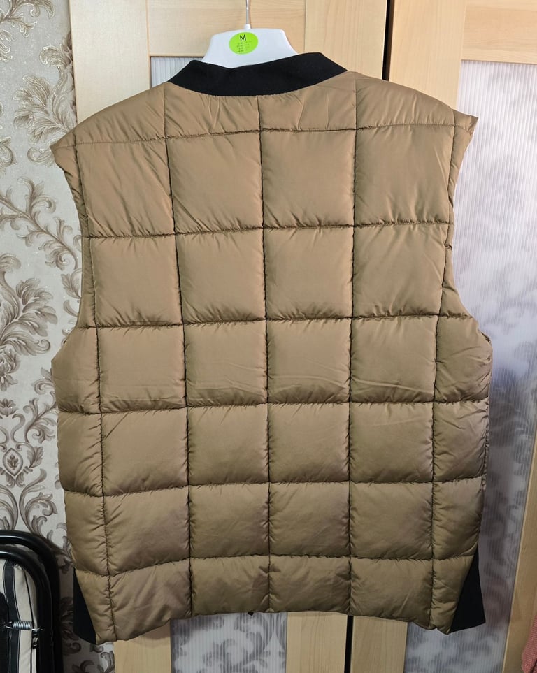 Mens Gilet (Size XXL)