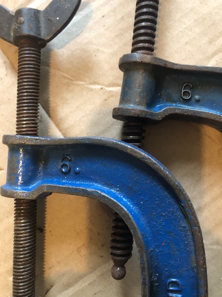 4 record heavy duty G clamps 3 x size 6 & a number 4