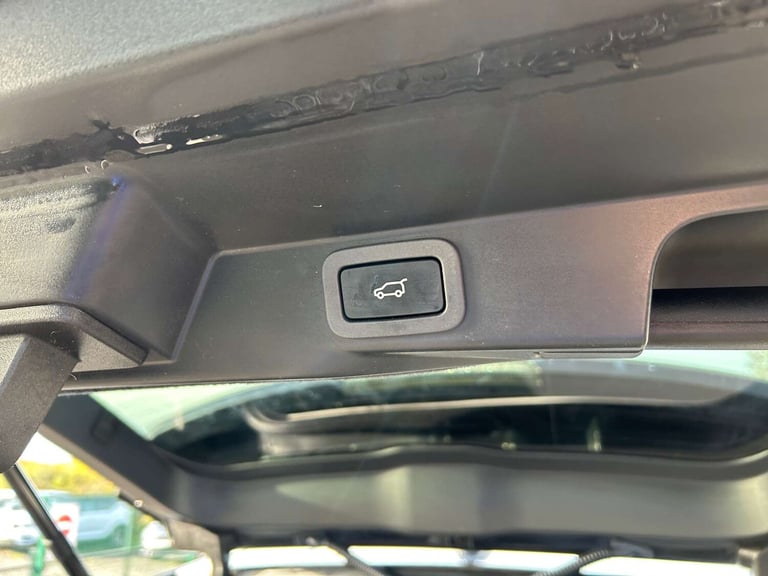 2016 Land Rover Range Rover Sport 3.0 Range Rover Sport HSE SDV6 Auto 4WD 5dr SUV Diesel Automatic