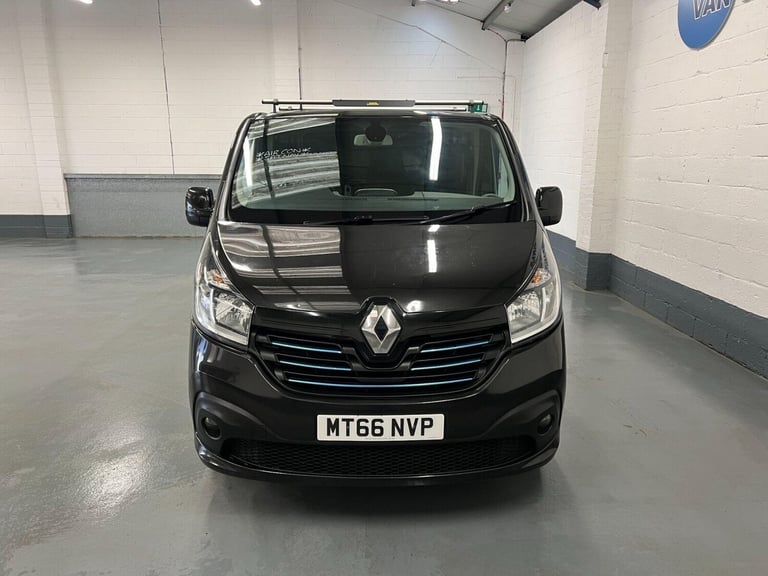 2016 Renault Trafic 1.6 dCi 27 Sport Nav SWB Standard Roof Euro 6 5dr Panel Van Diesel Manual