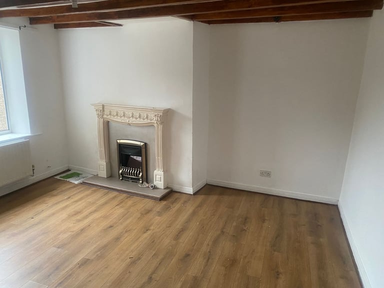 A well presented one bedroom end of terraced cottage located in Raby Street Evenwood 