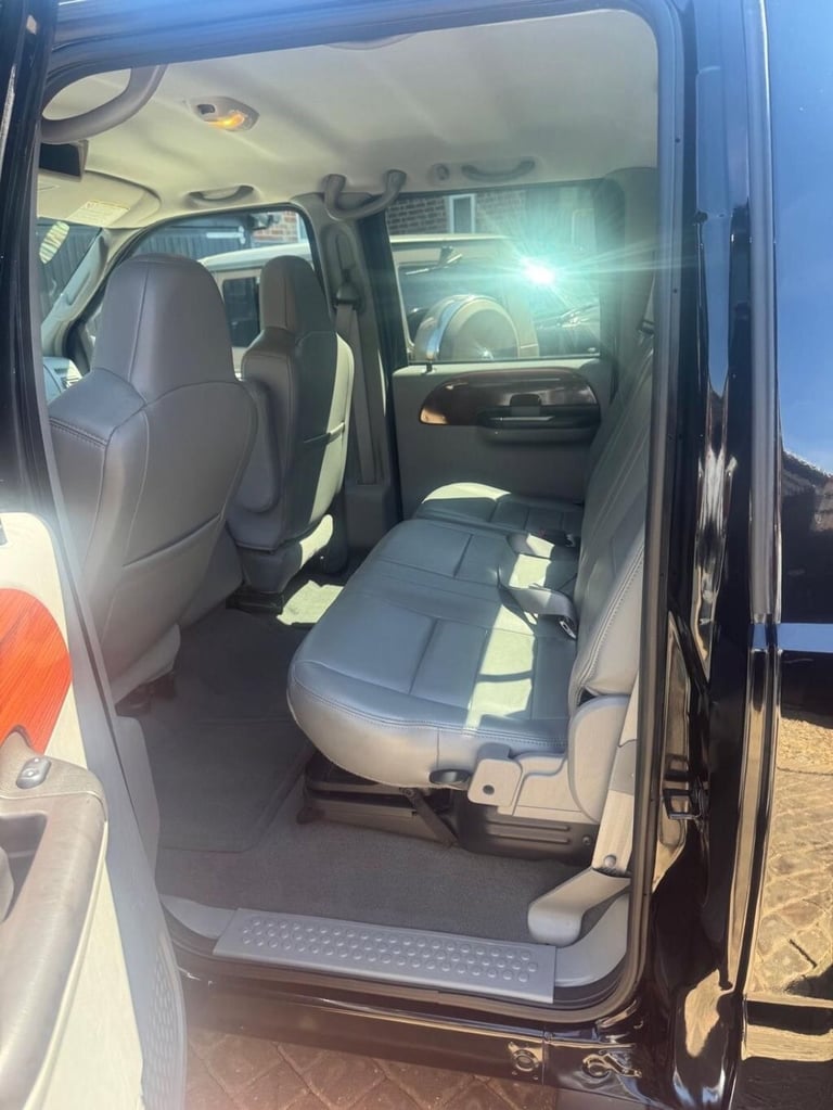 2005 Ford F350 6.0 L v8 Diesel DUALLY 4x4 PICKUP Diesel Automatic