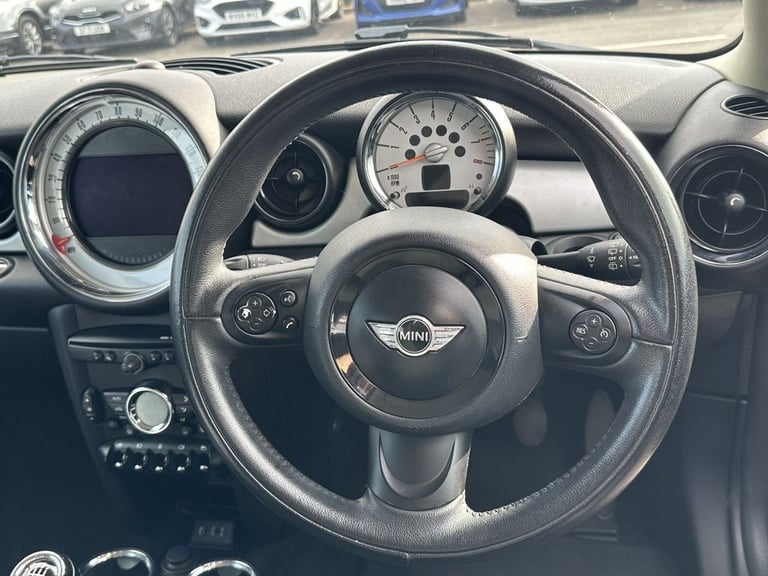 2012 MINI Clubman 1.6 Cooper 5dr ESTATE PETROL Manual