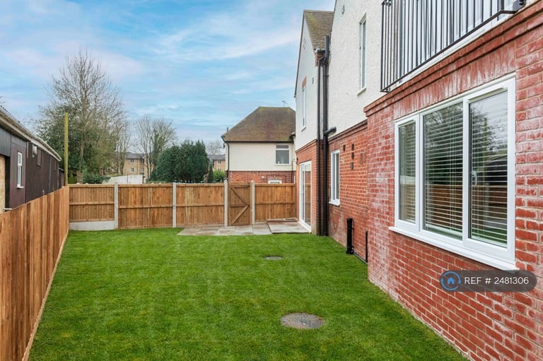 1 bedroom in Valley Road, Ipswich, IP1 (#2481306)