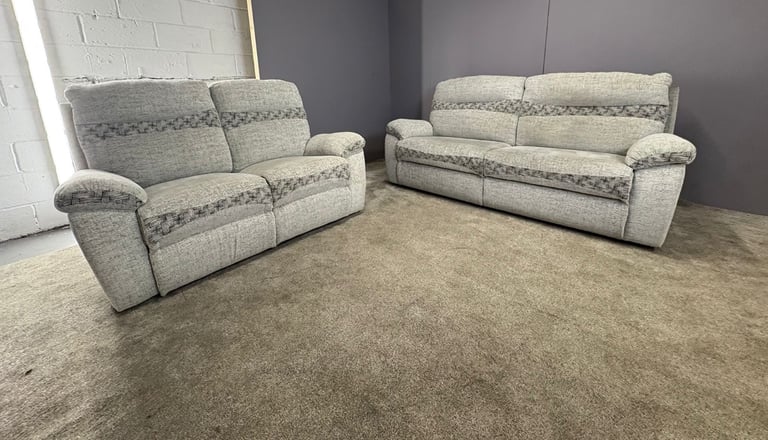 Grey 3 seater and 2 seater recliner sofa set DELIVERY AVAILABLE!