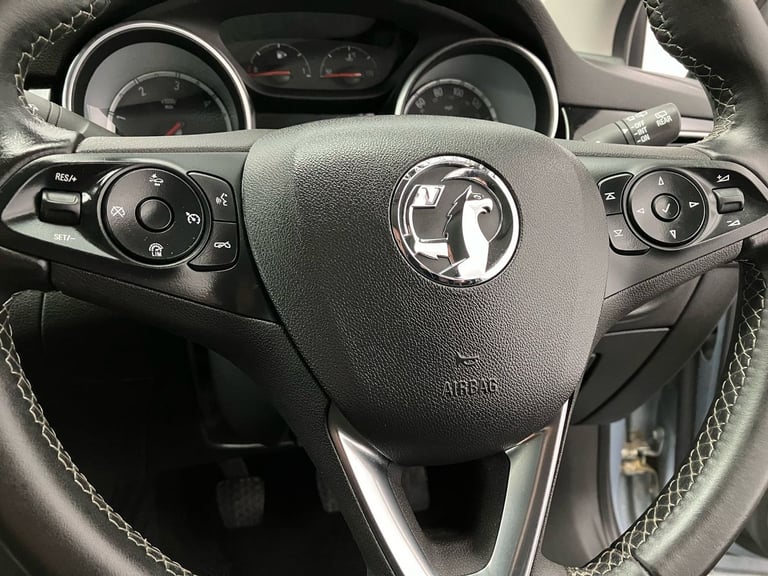 2019 Vauxhall Astra 1.6 CDTi 16V 136 SRi Nav 5dr Hatchback Manual